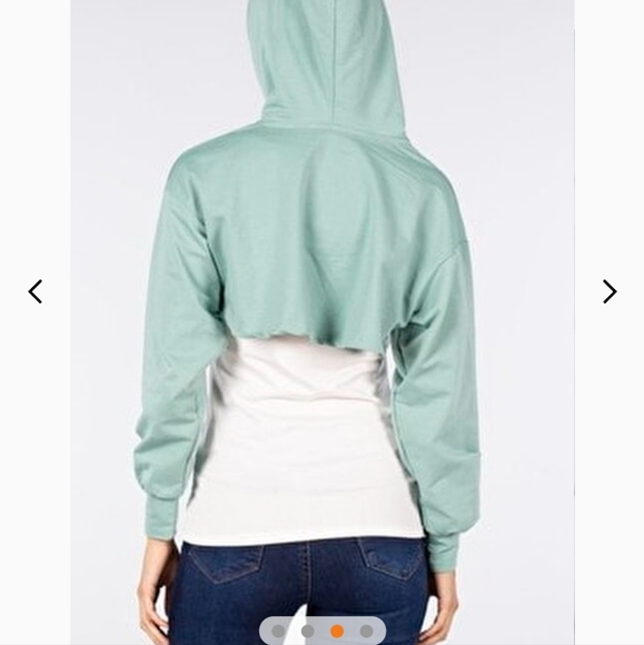 Light teal crop hoodie with matching leggings set - Picture 6 of 7